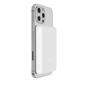 Belkin 2500 mAh Magnetic MagSafe Compatible Wireless Power Bank